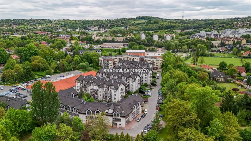 3-POKOJOWE, DWA BALKONY, ATRAKCYJNA LOKALIZACJA miniaturka 21