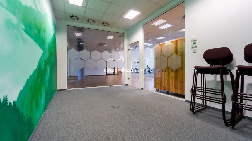 powierzchnia biurowa w nowoczesnym biurowcu miniaturka 24