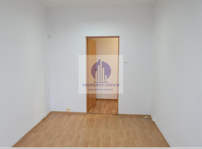 Bielany: biuro 12,45 m2 miniaturka 2