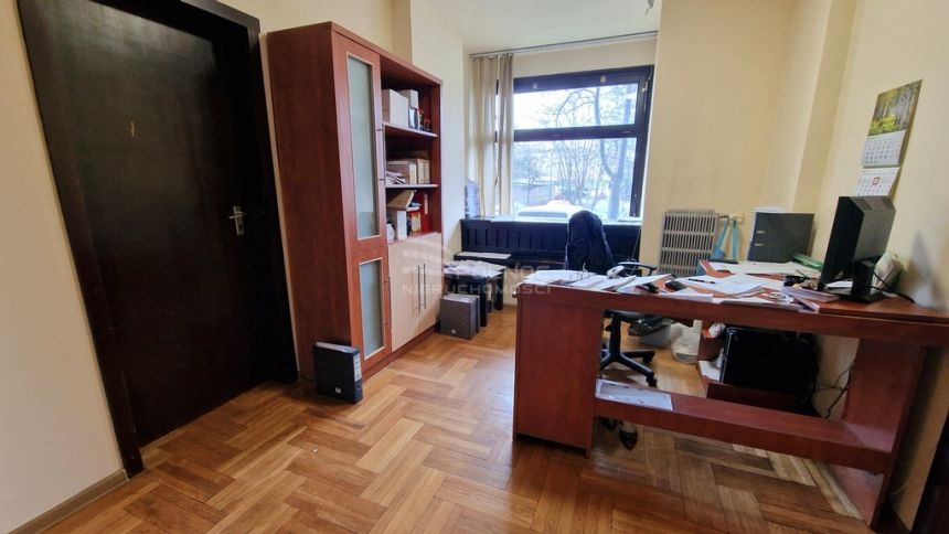 Atrakcyjny lokal Biurowo-Usługowy 160m² miniaturka 7