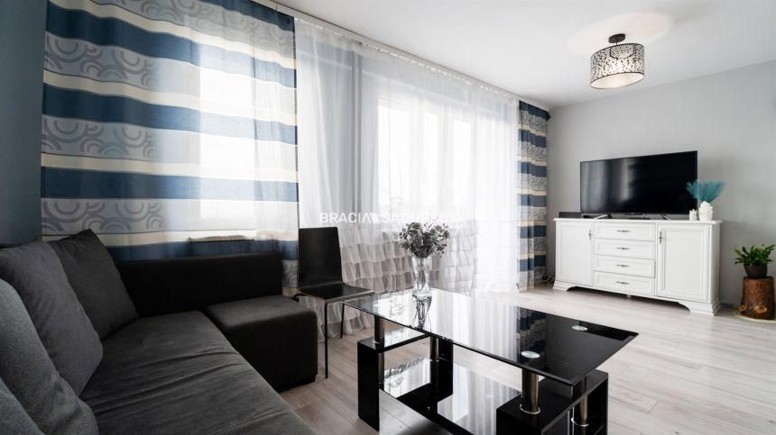 Cisza, widok, balkon,tramwaj - kawalerka miniaturka 3