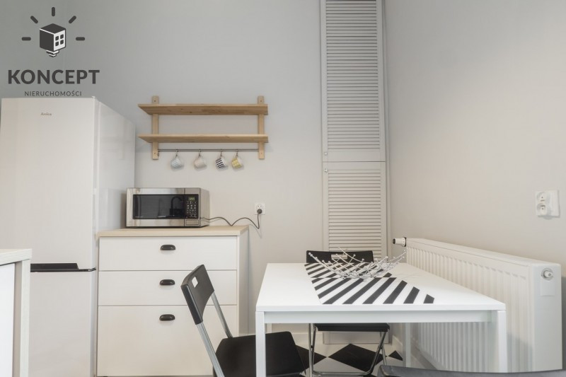 Słoneczna Kawalerka | Balkon | CH Borek miniaturka 8