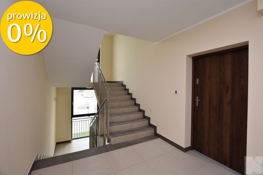 Małe mieszkanie z tarasem gotowe do zamieszkania miniaturka 9