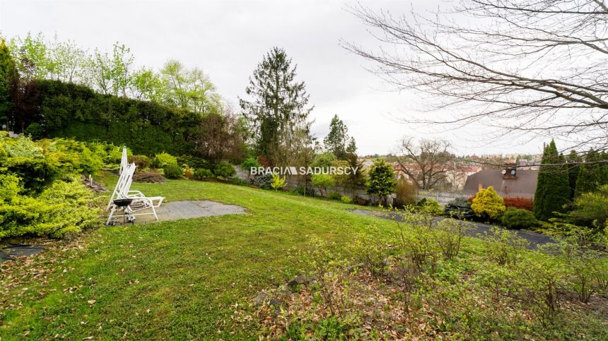 Atrakcyjny dom z działką 1760m2 w Bochni miniaturka 29