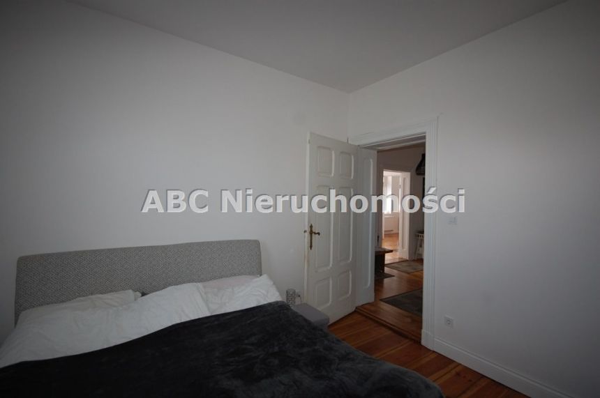 Budzyń, 1 199 000 zł, 390 m2, aneks kuchenny połączony z salonem miniaturka 10