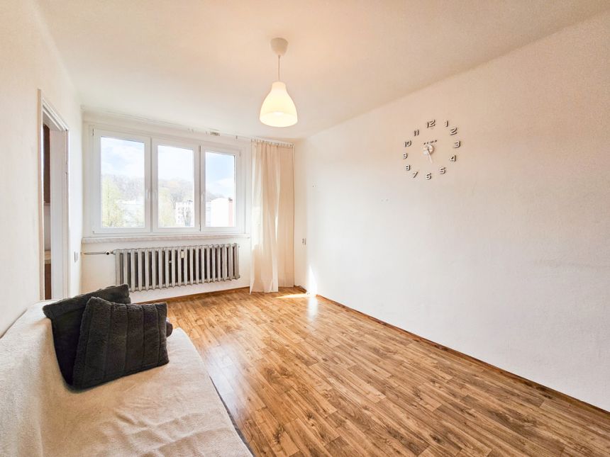 3 duze pokoje, balkon, wszędzie blisko ! - zdjęcie 1