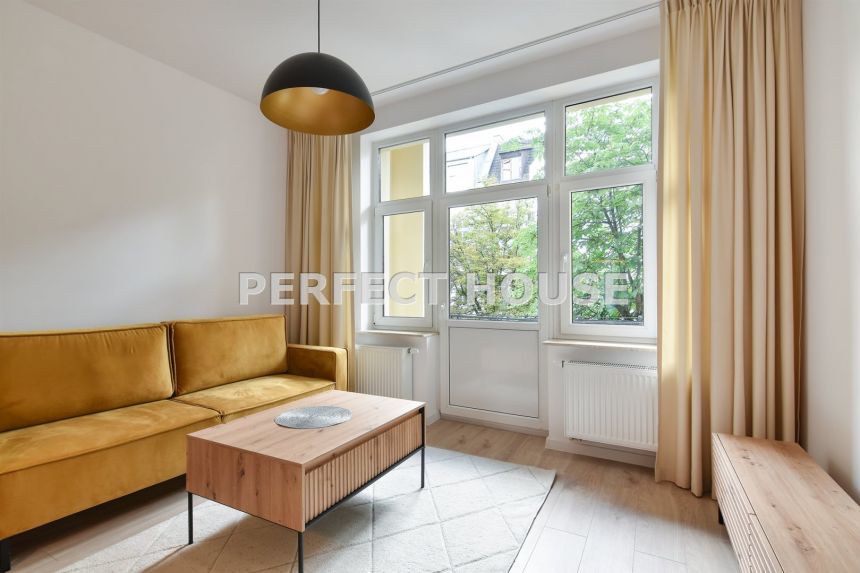 KOMFORTOWY APARTAMENT W KAMIENICY miniaturka 4