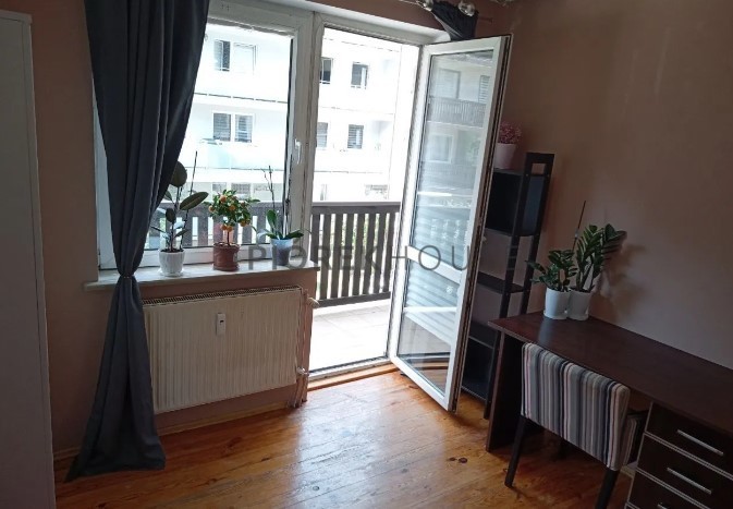 3-pokojowe mieszkanie w Markach miniaturka 2
