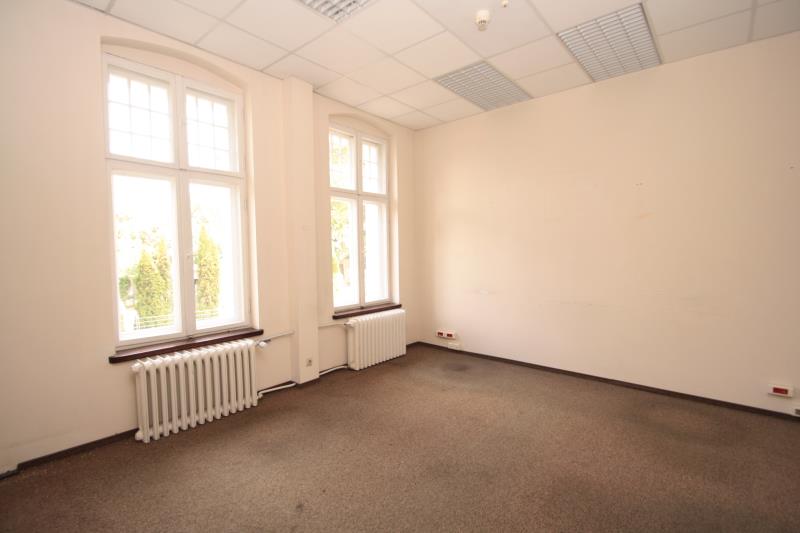 Lokal biurowy, 248 m2, 1-sze piętro. miniaturka 1