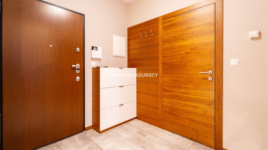 Nowoczesny apartament z dużym tarasem - Ul.Lubicz miniaturka 19