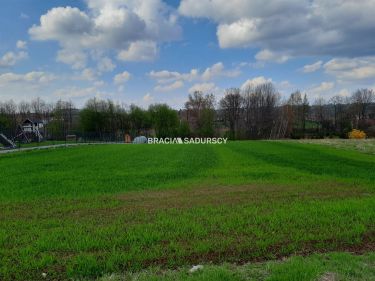 na sprzedaż działkę o powierzchni 2900 m2