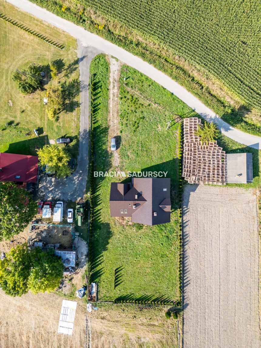 Dom na wsi, duża działka 30 km od Krakowa miniaturka 11