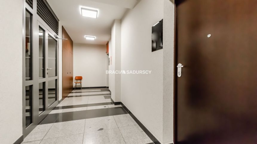 Wiślane Tarasy | 1 pok.| garaż podziemny miniaturka 30