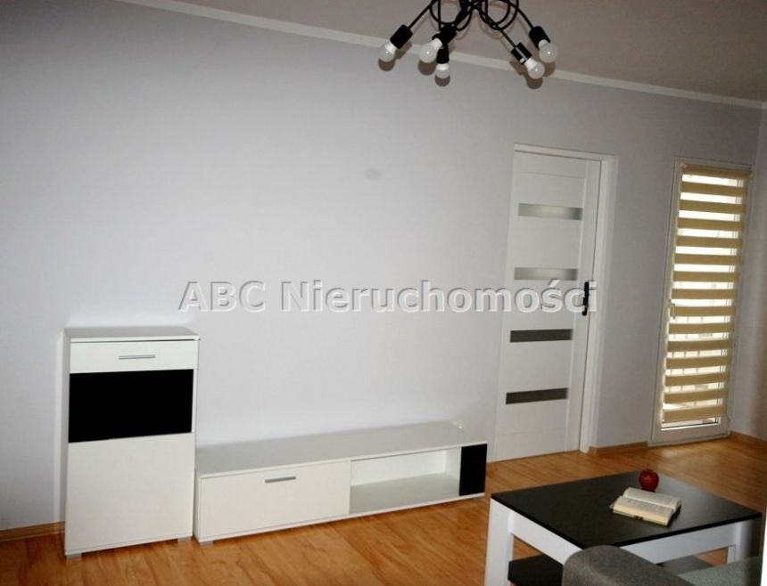 Piła Śródmieście, 1 400 zł, 37.9 m2, w bloku miniaturka 4