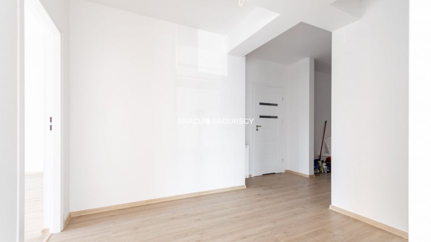 Skawina, 2 600 zł, 74.48 m2, umeblowane miniaturka 13