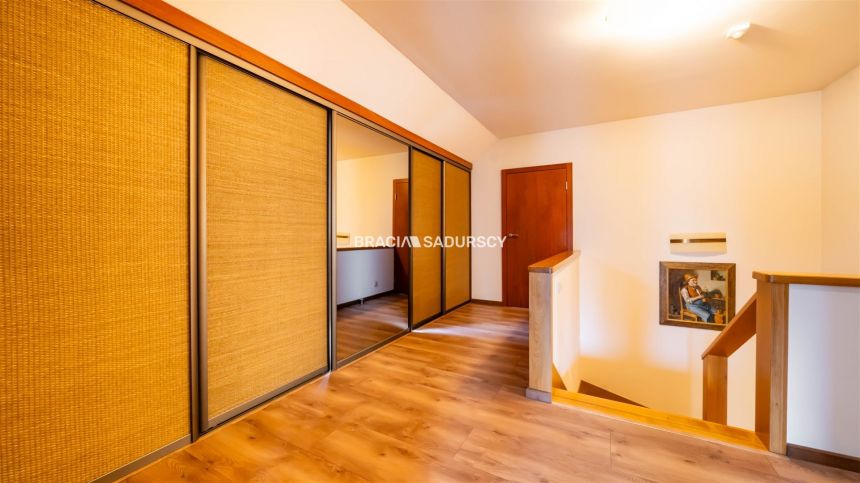 Dom w Węgrzcach Wielkich, 200m2! miniaturka 35