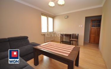 Radomsko, 1 050 zł, 37.96 m2, pietro 1