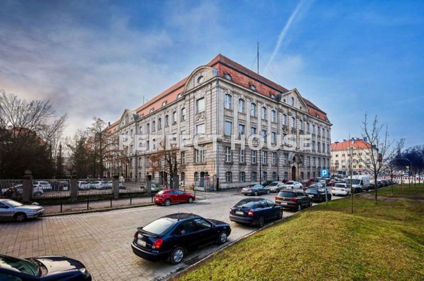 Zabytek w doskonałej lokalizacji 900m od Sky Tower miniaturka 2