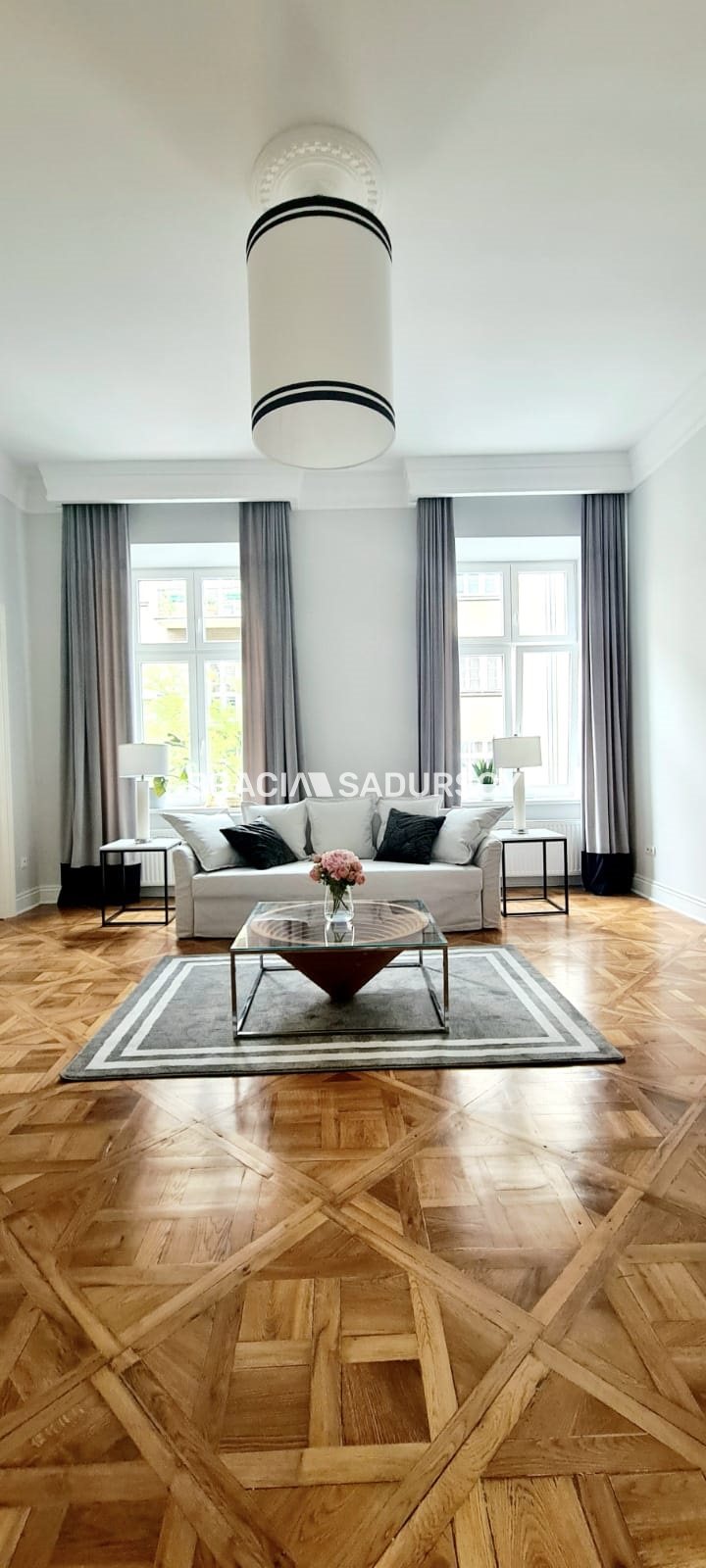 Wyjątkowy apartament w sercu Krakowa! miniaturka 3