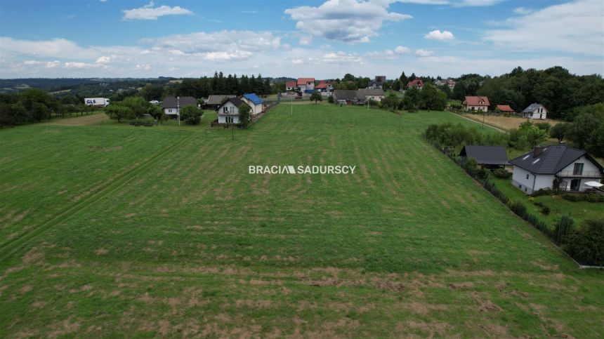 Głogoczów, 3 480 000 zł, 1.12 ha, przyłącze wodociągu miniaturka 19