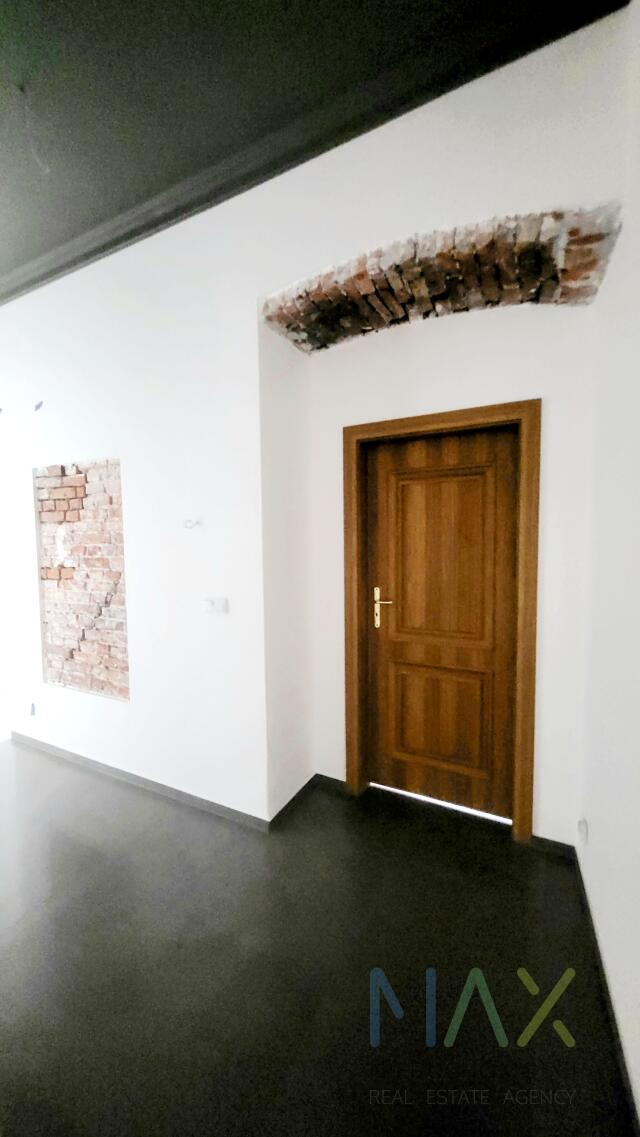 Wyremontowane 4 pokoje na Starym Mieście miniaturka 5