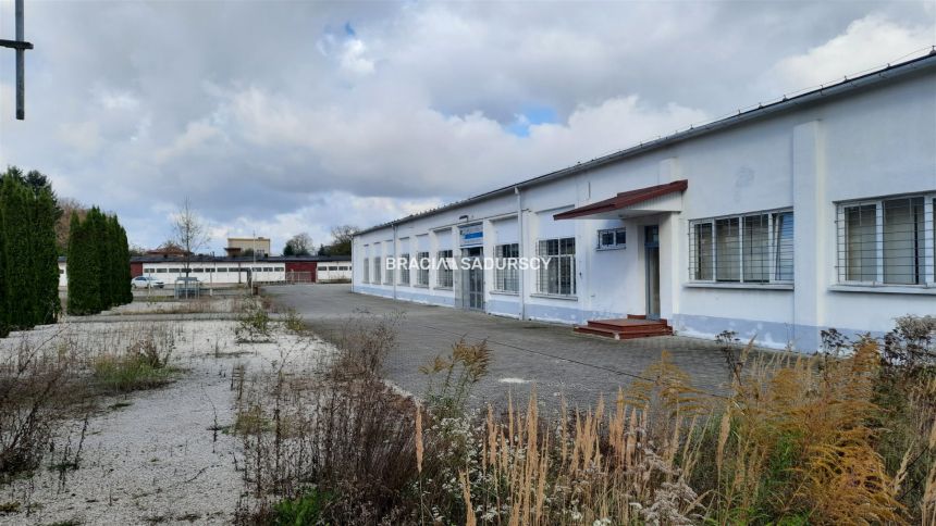 Charsznica. Działka inwestycyjna o pow. 1,0329 ha miniaturka 23