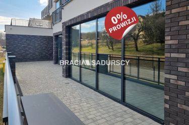 Lokal usługowy w Skawinie, Nowa Cena 7500 m2
