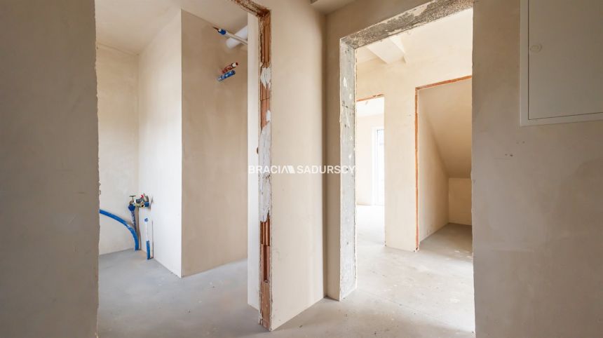 Dom w stanie deweloperskim, gotowy do zakupu miniaturka 3