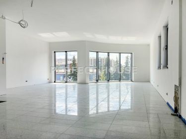 100 m2 w  świetnej lokalizacji ul.Strzeszyńska !