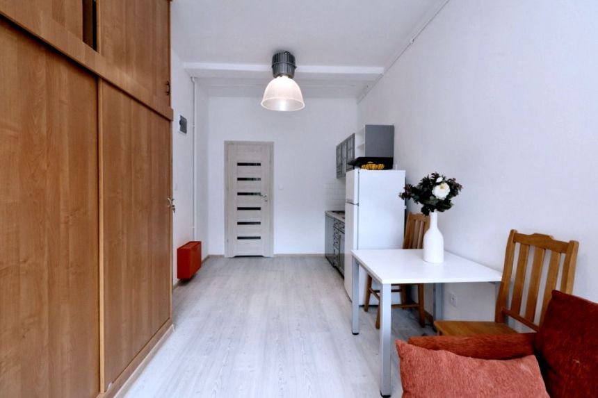 Warszawa Zacisze, 2 200 zł, 21 m2, z miejscem parkingowym miniaturka 5