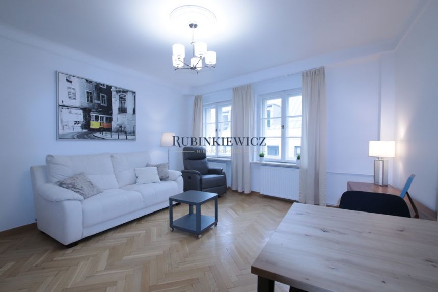 Lux Stare Miasto ul. Senatorska 2 pokoje 51 m2 - zdjęcie 1