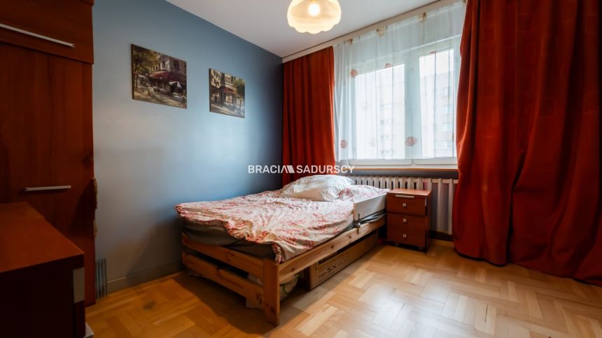 73 m², 3 pokoje, balkon, świetna lokalizacja! miniaturka 12