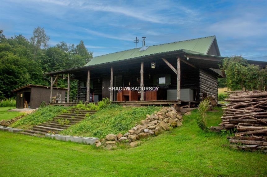 Chronów, gm. Bochnia. Klimatyczny dom z bali miniaturka 11