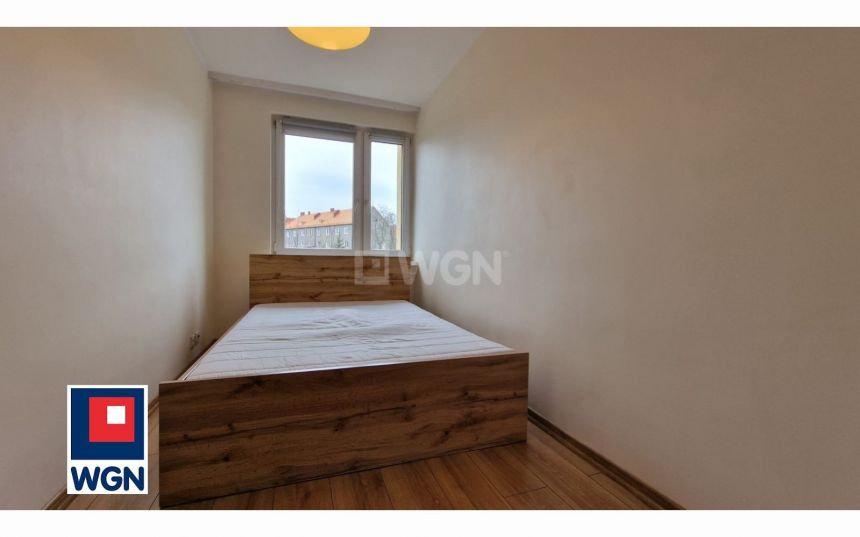 Wieluń Osiedle Kopernika, 1 250 zł, 38 m2, z balkonem miniaturka 4