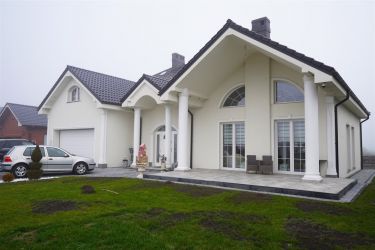 DOM O WYSOKIM STANDARDZIE W KOSTRZYNIU