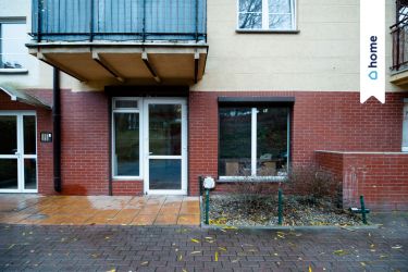 Dobrze skomunikowany lokal usługowy Jagiellońska