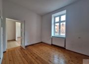 Mieszkanie I piętro ścisłe centrum miniaturka 6