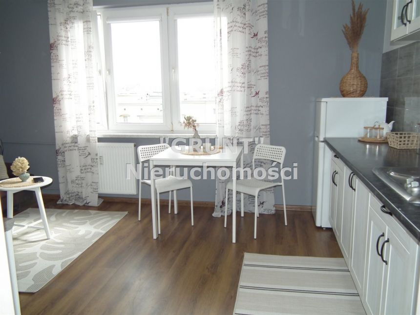 Piła Śródmieście, 179 000 zł, 26.2 m2, aneks kuchenny połączony z salonem miniaturka 8
