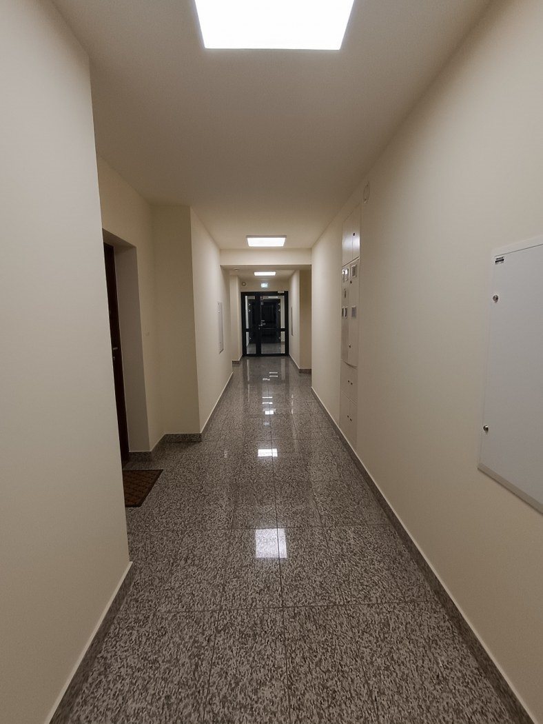 Piękne widokowe mieszkanie w nowym budownictwie miniaturka 22